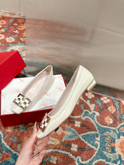 TROMPETTE BALLERINAS IN OFF WHITE SHINY CALFSKIN