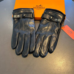 GLOVES WITH BUTTON IN BLACK SHEEPSKIN 456347