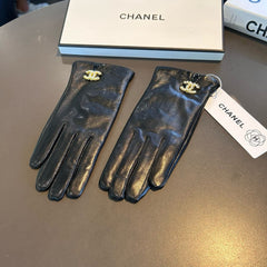 TOUCHSCREEN GLOVES IN BLACK LAMBSKIN WITH GOLD LOGO 462272