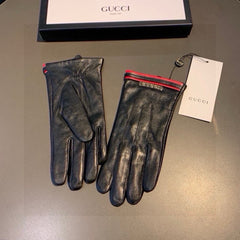 GLOVES IN BLACK MIX RED LAMBSKIN AND LAMB FUR LINING 467970