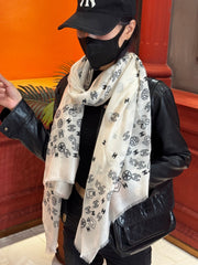 CHANEL 25S SCARF 200 IN CASHMERE 727296