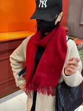 LV SCARF 180 CM IN CASHMERE 730574