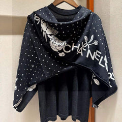 CHANEL 25S SCARF 140 IN SILK 735805