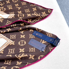 LV SCARF 140 CM IN SILK 721536