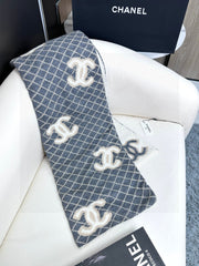 CHANEL 25S SCARF 185 IN CASHMERE 721524
