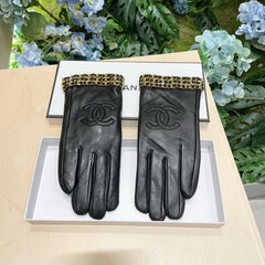 GLOVES IN BLACK LAMBSKIN 463822
