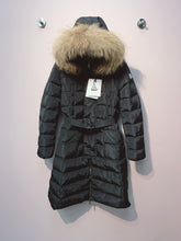 MONCLER 25S COAT IN BLACK 053