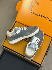 STADIUM SNEAKER IN DOVE GRAY EMBOSSED MONOGRAM SUEDE
