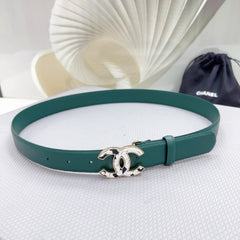 CC 30MM BELT IN COOL GREEN SHINNY CALFSKIN WHITE LOGO