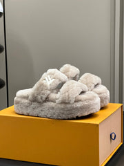 LV WOMEN SUNSET PLATFORM COMFORT MULE IN BEIGE FLEECE