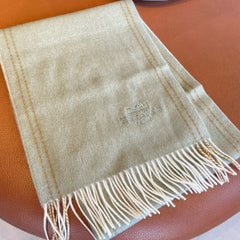 UNIE BRODEE GM MUFFLER IN PASTEL GREY CASHMERE