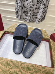 GG SLIDES IN NAVY BLUE SUEDE WITH EMBOSSED LOGO STYLE 4