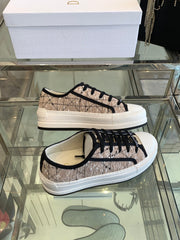 WALK'N PLATFORM SNEAKER BEIGE AND BLACK CANNAGE TWEED