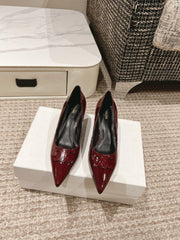 HIGH PUMP 5 CM IN RUBY RED PATENT CALFSKIN