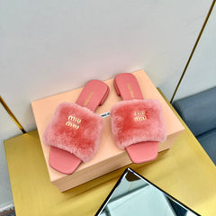 PINK SLIPPERS LAMB FUR