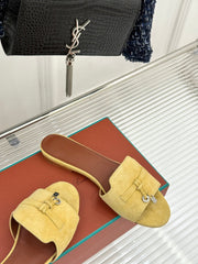 FLAT SANDALS IN YELLOW SUEDE AND LAMBSKIN