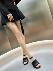 FENDI BAGUETTE HIGH-HEEL SANDALS 8 CM IN BLACK CALFSKIN