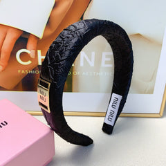 THICK HEADBAND IN BLACK WRINKLED FABRIC 171268