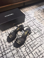 MID HEEL SANDALS IN BLACK LAMBSKIN