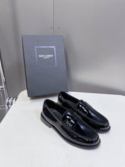 YSL 25S SAINT LAURENT LOAFERS IN BLACK PATENT CALFSKIN