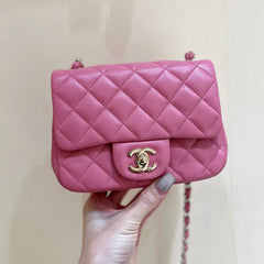 CHANEL 25S FLAP BAG 17 CM IN PINK LAMBSKIN WITH GOLD HARDWARE