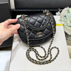 QUILTED TOP HANDLE BAG 16 IN BLACK LAMBSKIN GOLD HARDWARE