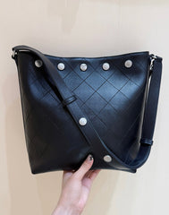 CHANEL 25S LARGE BUCKET BAG 31 IN BLACK SHINY LAMBSKIN SILVER HARDWARE