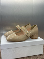 MEDIUM 35 MM HEEL PUMP IN CAMEL BEIGE PATENT CALFSKIN