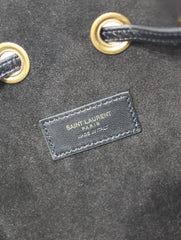 PARIS VII SMALL HOBO 30 IN BLACK GRAINED LEATHER GOLD HARDWARE