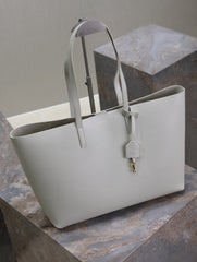 SHOPPING TOTE BAG 38 IN WHITE CALFSKIN