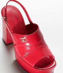SANDALS RED PATENT CRUMPLED LAMBKSIN