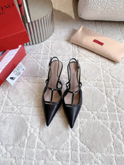 2 Rockstud Slingback 90mm Matte Black