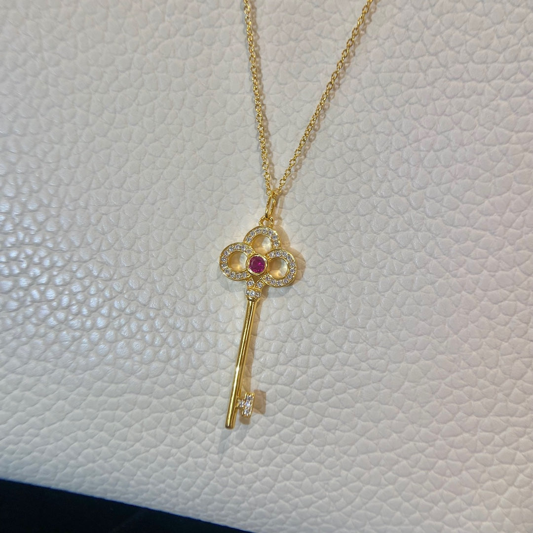 FLORET KEY PEDANT NECKLACE PINK DIAMOND