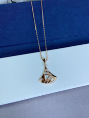 DREAM MOP DIAMOND GOLD NECKLACE