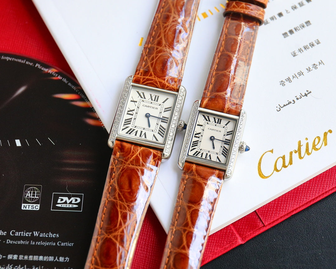 TANK MUST SMALL STEEL DIAMOND BEZEL LEATHER STRAP EWHITE DIAL