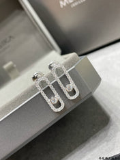 MOVE UNO STUD DIAMOND PAVED EARRINGS