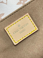 POCHETTE METIS 21.5 WHITE BROWN MONOGRAM CANVAS