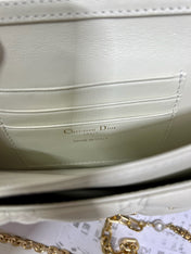 MISS LADY 21 BUTTERFLY STUD WHITE LAMBSKIN