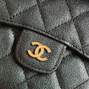 CC FLAP CARD HOLDER 11.5 BLACK GRAINED CALFSKIN WITH GOLD ICON