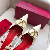 VLOGO SIGNATURE WHITE CREAM CALFSKIN HIGH SLINGBACK PUMP 4 CM