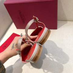 VLOGO SIGNATURE CREPE PINK CALFSKIN FLAT SLINGBACK PUMP