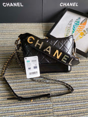 CC MEDIUM 20 HOBO BAG IN BLACK CALFSKIN WITH STRAP
