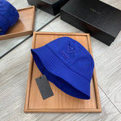 BUCKET HAT IN AZURE BLUE RE-NYLON 234099