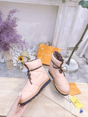 PILLOW COMFORT ANKLE BOOTS IN LIGHT PINK NYLON