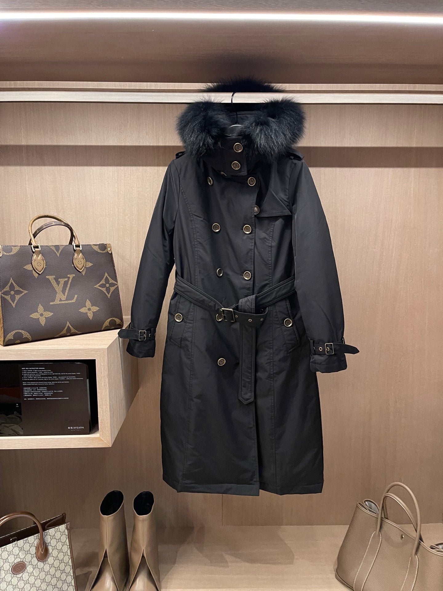 BURBERRY 25S DOWN COAT 0011