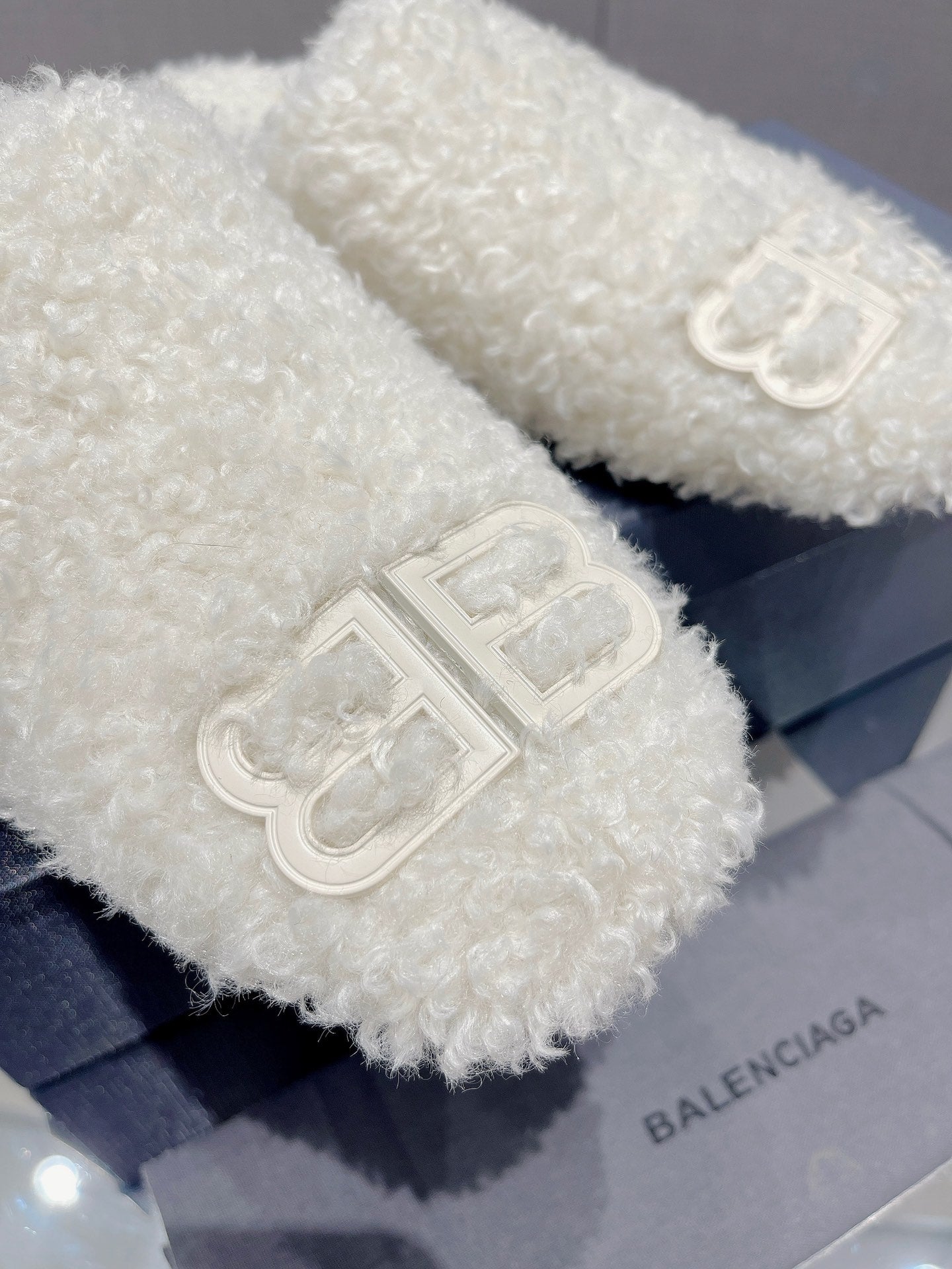 BALENCIAGA 25S MULES IN WHITE WOOL WITH LOGO