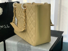 CHANEL 25S MEDALLION TOTE 33 CM IN BEIGE CAVIAR WITH GOLD HARDWARE