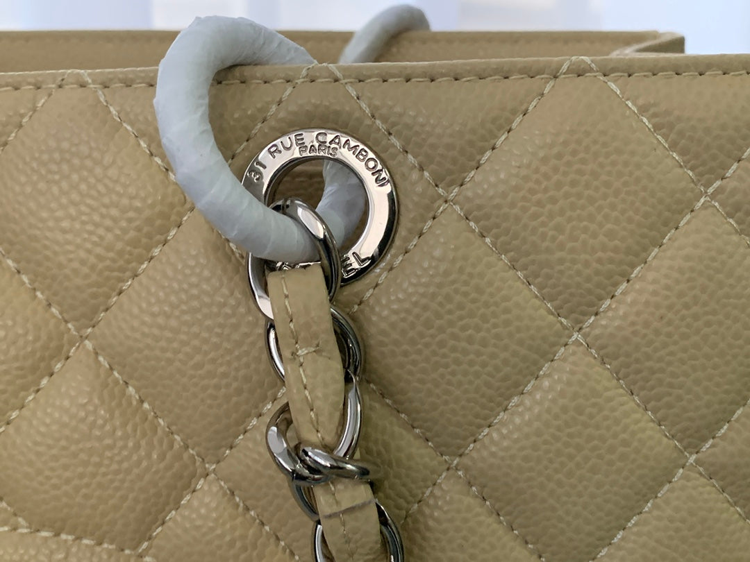 CHANEL 25S MEDALLION TOTE 33 CM IN BEIGE CAVIAR WITH SILVER HARDWARE