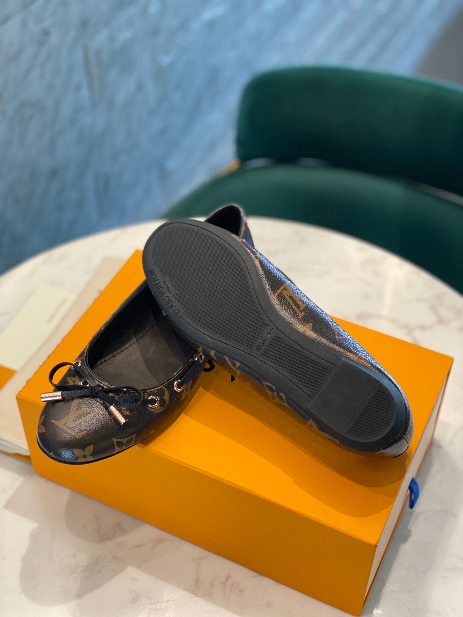 LV WOMEN'S BALLET FLAT IN CHOCOLATE BROWN MONOGRAM CALFSKIN WITH BOW