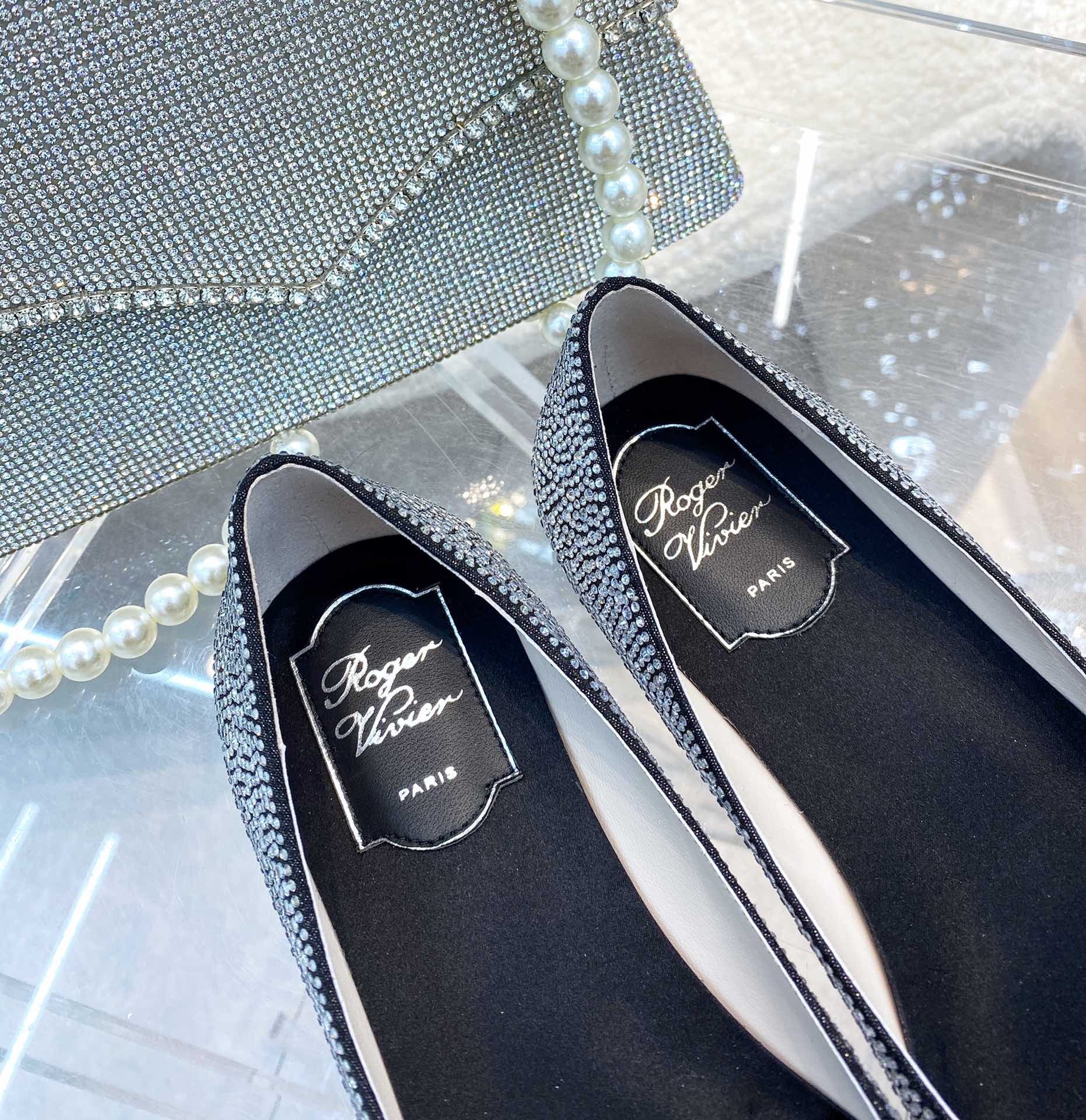 EFFLORESCENCE BALLERINAS IN BLACK CALFSKIN WITH FULLY EMBELLISHED CRYSTALS